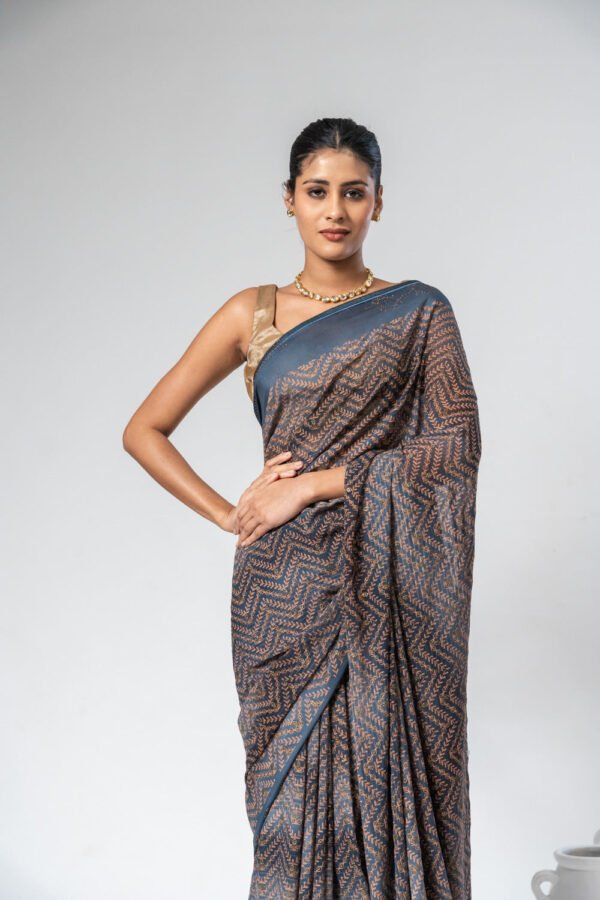 Rama Georgette Swarovski Saree With Unstitched Blouse - Image 2