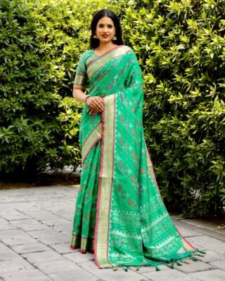 Zari Green Patola Silk Classic Saree For Women