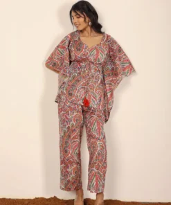 Chic Multicolor Geometric Cotton Co-ord Set with Tie-Up Crop Top