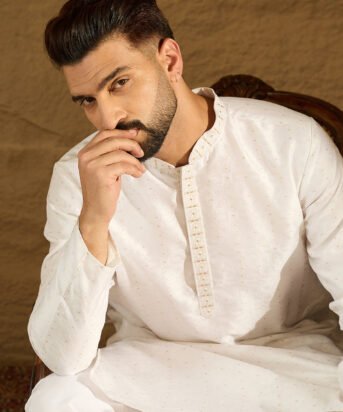 Men's White Silk Blend Solid Printed Straight Kurta