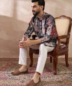 Men's Black Silk Blend Printed Mandarin Collar Straight Kurta