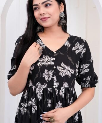 Women's Black Rayon Printed Round Neck Anarkali Gown