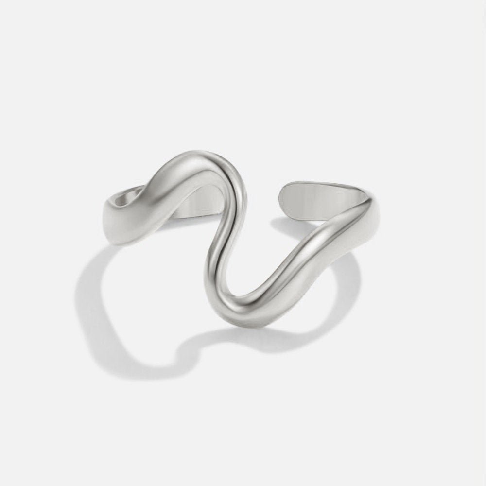silver-wave-ring-907681_6cef0bf8-2fae-43ca-afc4-a80ff68e78ba.jpg
